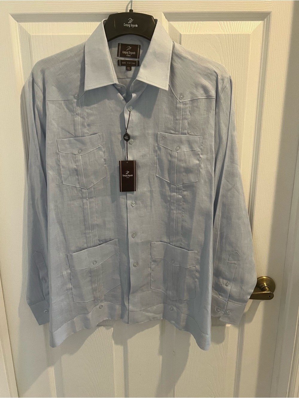 NWT Irish Linen Light Blue Men's Casual Button-Down Guayabera
